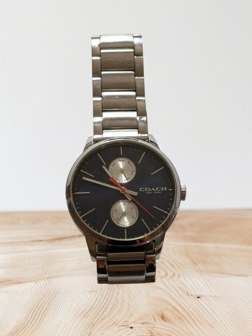 Coach Men's Navy Dial Stainless Steel Bracelet Watch with Red Accent
